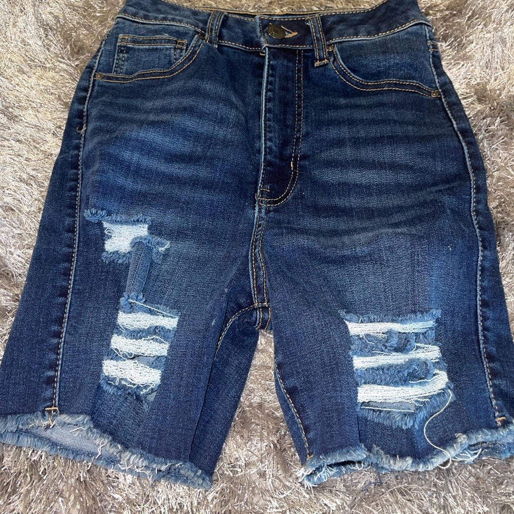 Refuge Bermuda shorts “High Waisted”